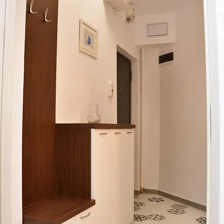 Le Petit Paris Bukareszt