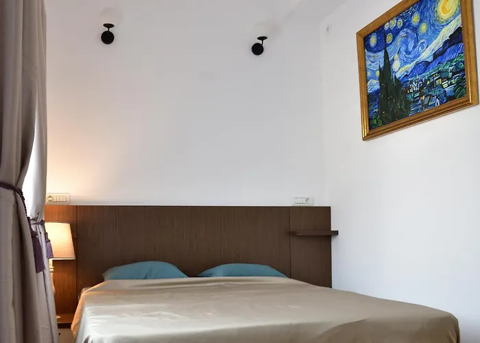 Le Petit Paris Apartament